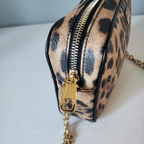 Dolce & Gabbana Camera Bag "EUC" - Picture 6 of 16